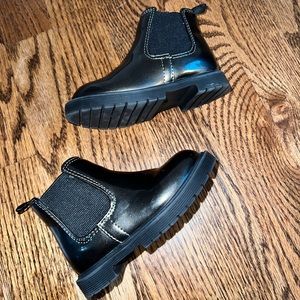 Baby Gap Toddler Shiny Ankle Boot Size 5